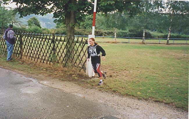 Elke Münchow beim Geländelauf
